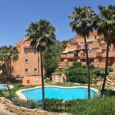2236-Lovely Groundfloor With Pool View Casares Buitenkant foto